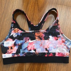 Nike sports bra kids Lg